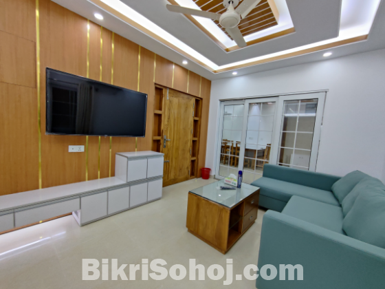 Furnished 3BHK Serviced Apartment RENT in Bashundhara R/A.